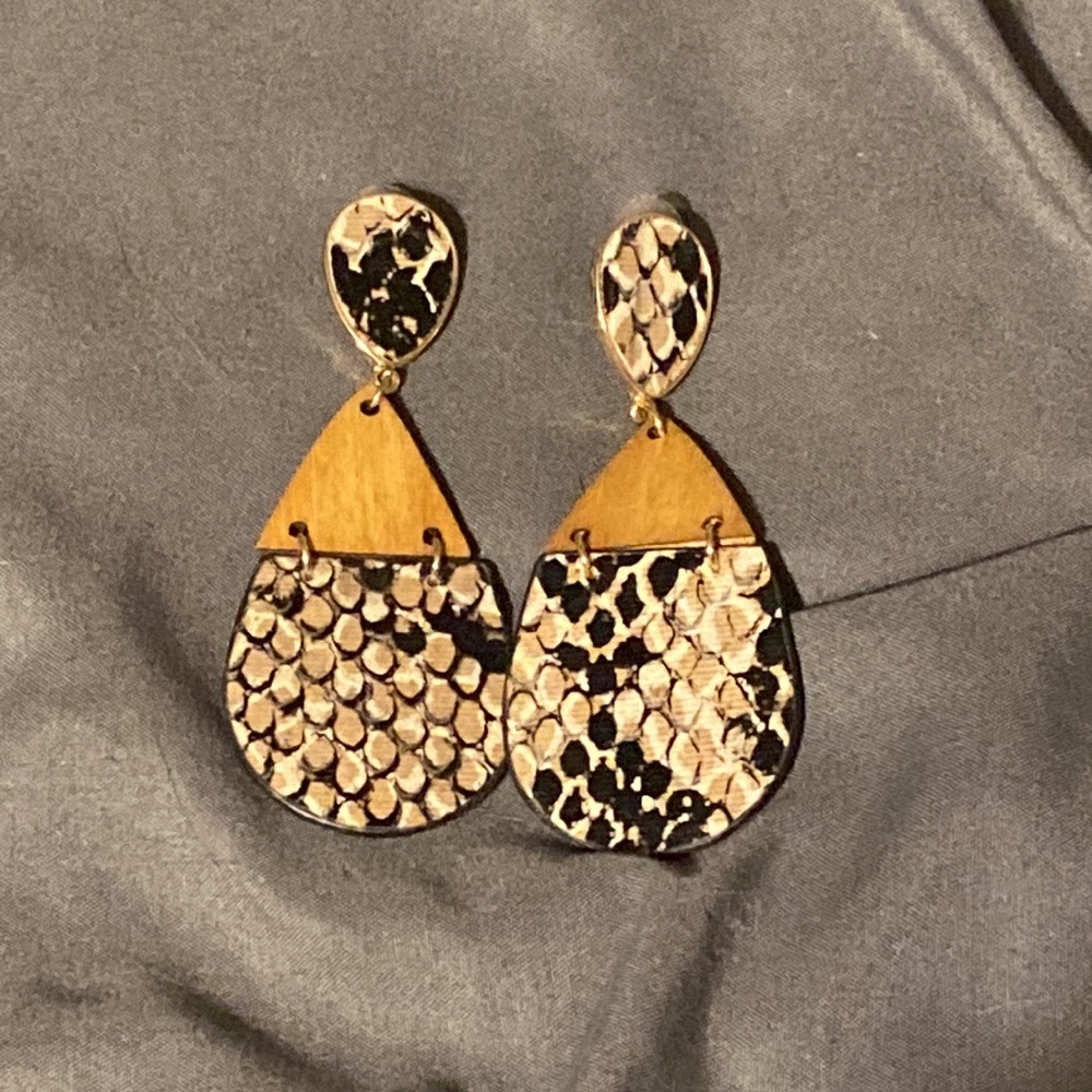 Snakeskin earrings